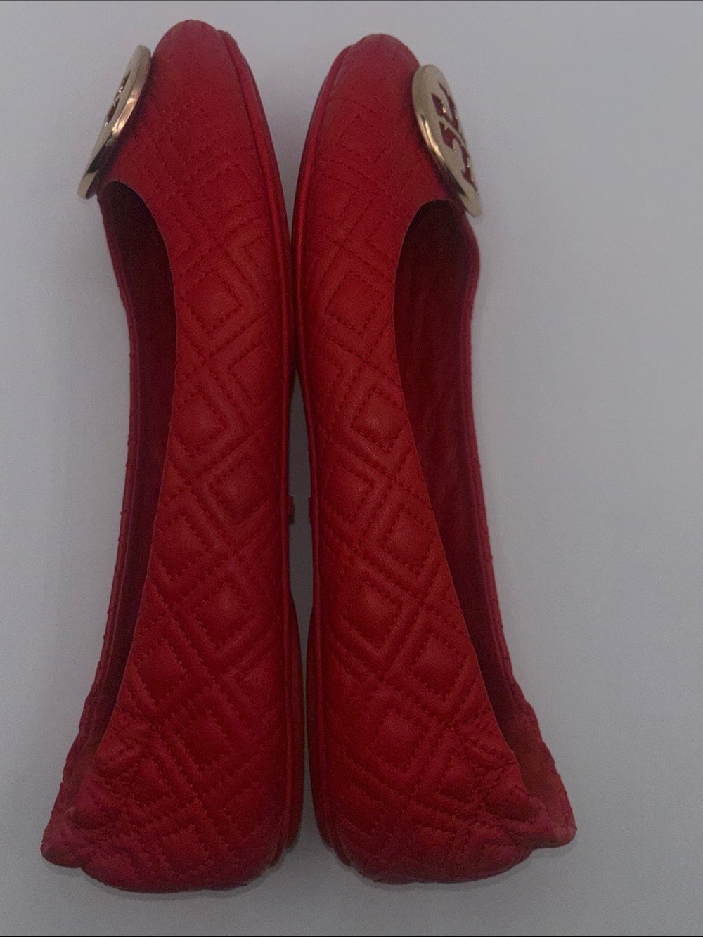 Tory Burch Red Quilted Logo Ballet Flats with Gold Emblem - Picture 8 of 10